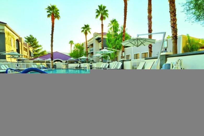 Hotel Desert Rose Resort