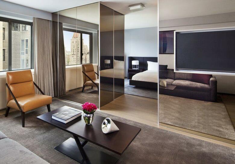 Hotel Loews Regency
