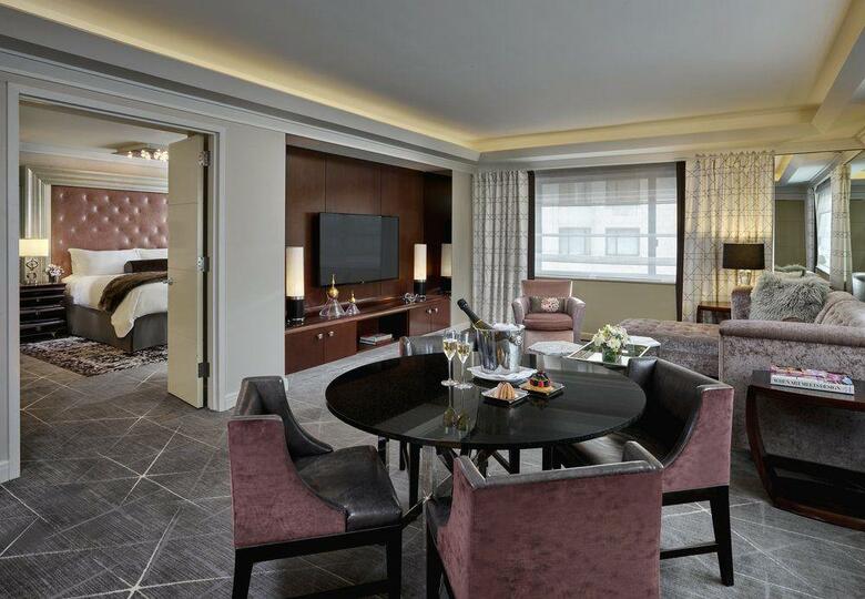 Hotel Loews Regency
