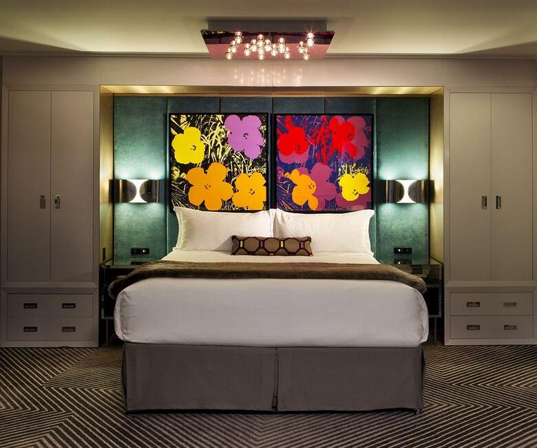 Hotel Loews Regency