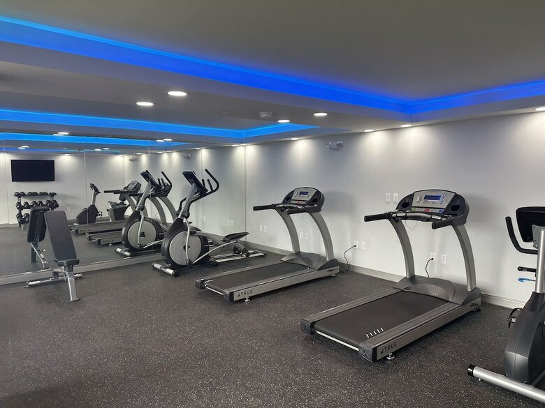 Hotel Quality Inn - West