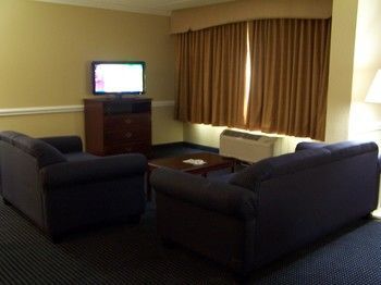 Hotel Clarion Inn Conference Center
