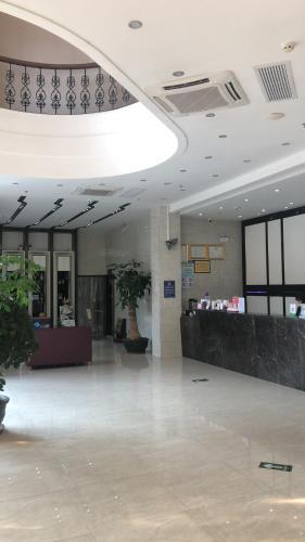 Lavande Hotel Shantou Chenghai Branch