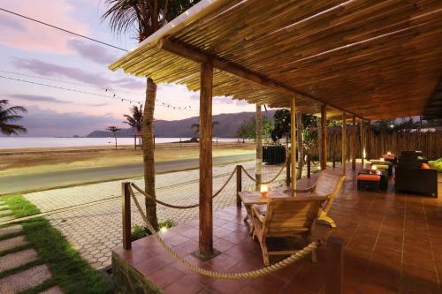 Puri Rinjani Bungalows