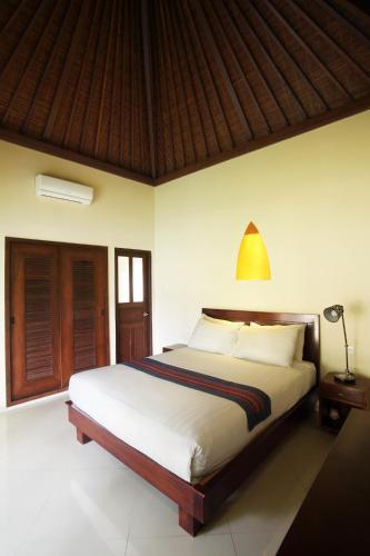 Puri Rinjani Bungalows
