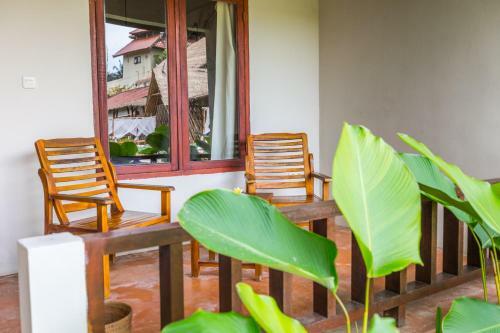 Hostal Kuta Baru Hotel