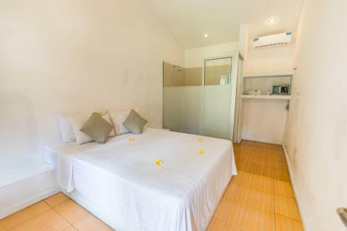 Hostal Kuta Baru Hotel