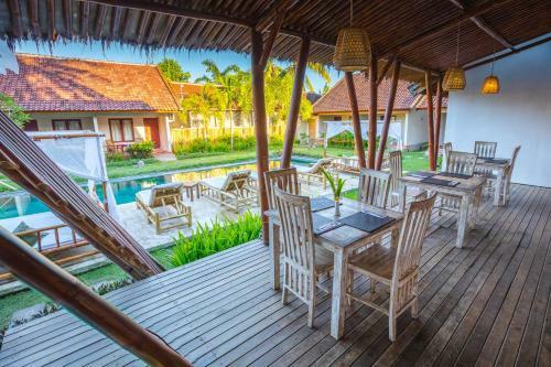 Hostal Kuta Baru Hotel