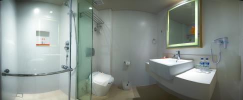 Harris Hotel Raya Kuta Bali