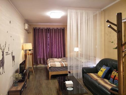 Chongqing Sunroom Hotel Apartment