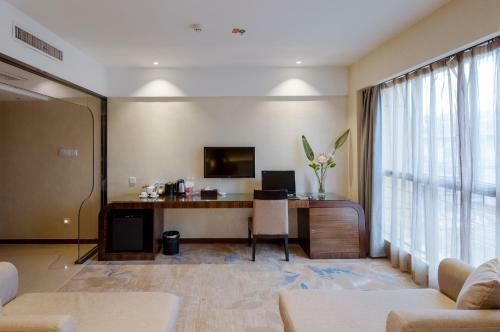 Yiwu Wendemu International Hotel