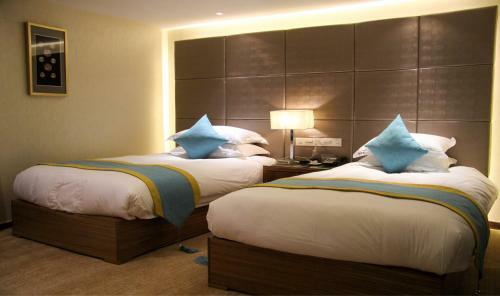 Yiwu Wendemu International Hotel