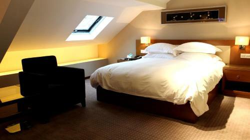 Yiwu Wendemu International Hotel