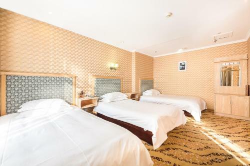 Yiwu Europe's Jia Hotel