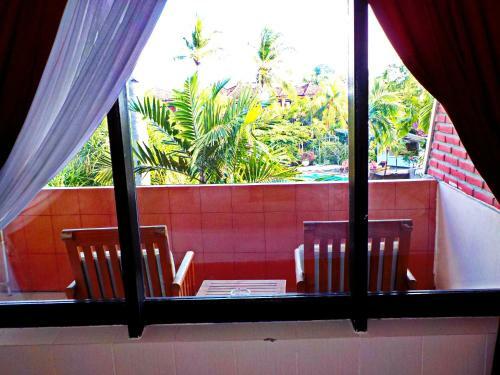 Palm Beach Hotel Bali