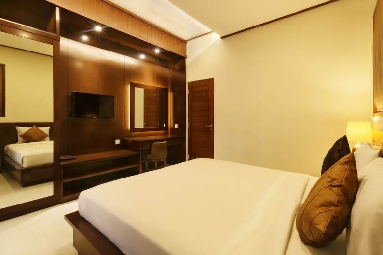 Hotel Yulia Beach Inn Kuta