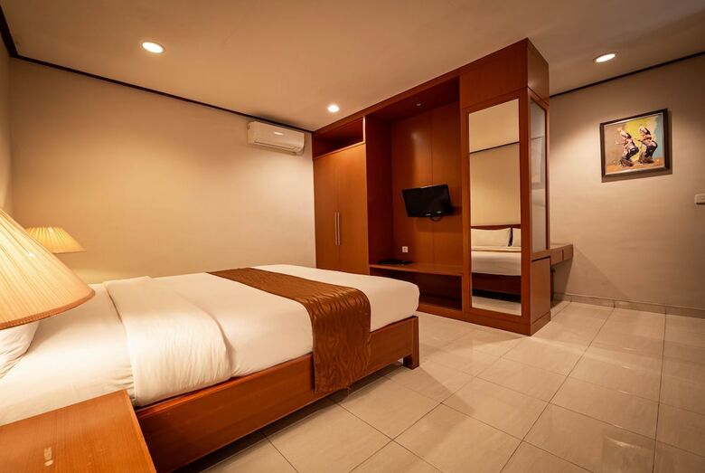 Hotel Yulia Beach Inn Kuta