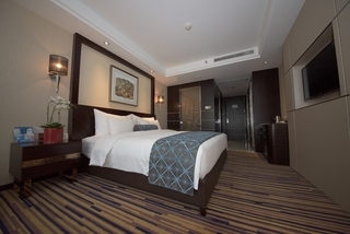 Chongqing Yimei Hotel