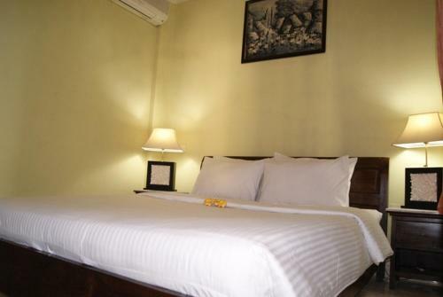 Hostal Puri Bunga Inn