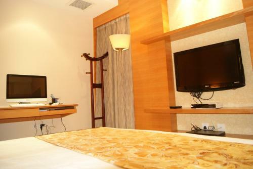 Haochi Street Apartment