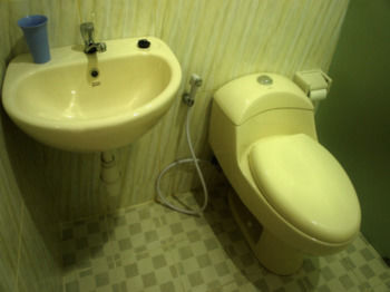 Hostal Rena Segara House