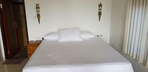 Hostal Segara Beach Inn