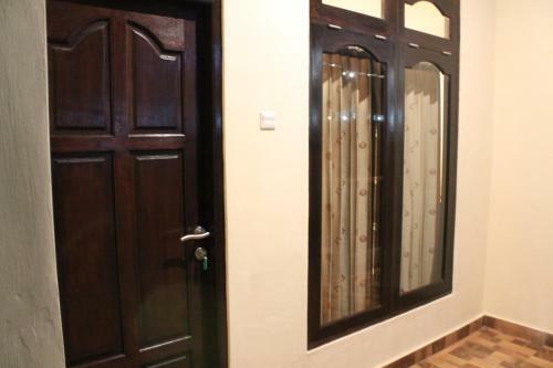 Hostal Chillin Kuta Homestay