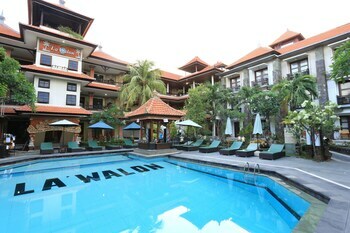 La Walon Hotel