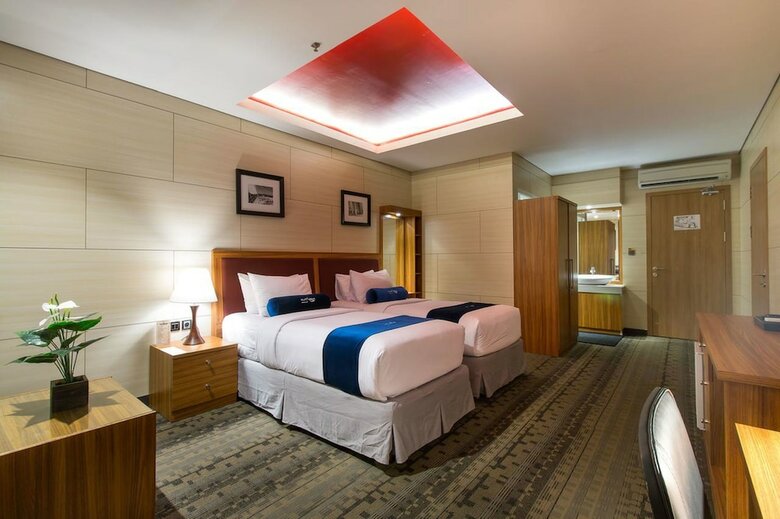 Kutabex Beachfront Hotel
