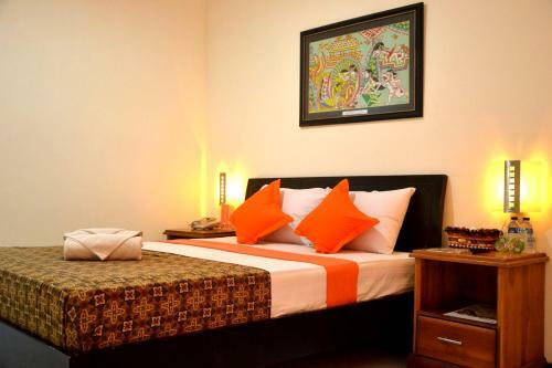 Helios Hotel