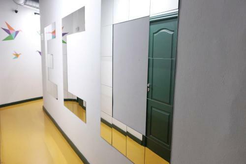 Hostal Sleep Green - Certified Eco Youth Hostel