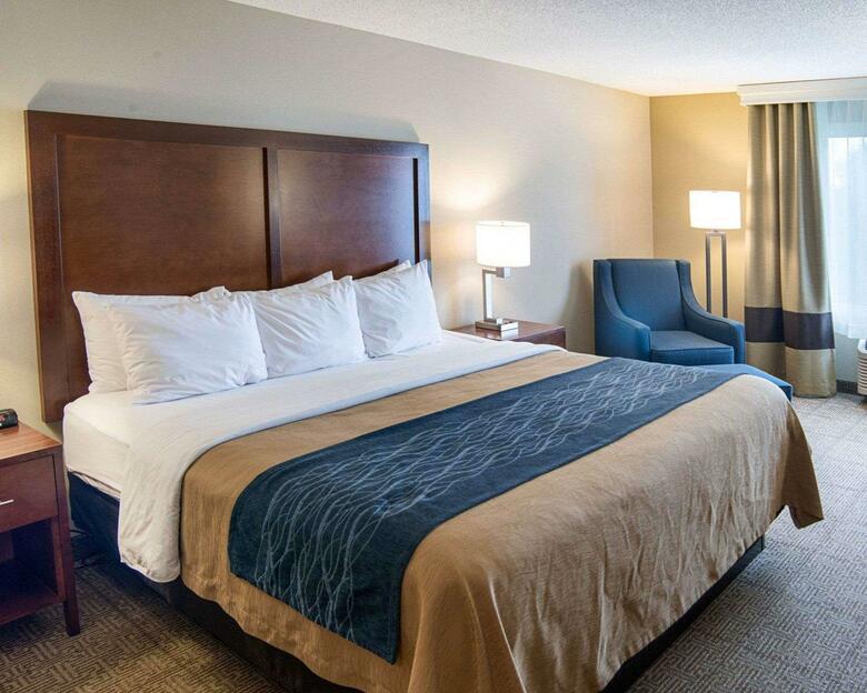 Hotel Comfort Inn West