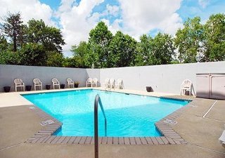 Hotel Comfort Inn