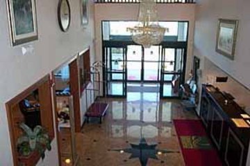 Hotel Comfort Inn & Suites