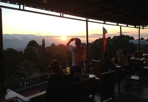Hostal Karang Sari Guesthouse & Restaurant