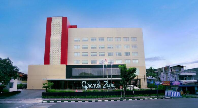 Grand Zuri Hotel Padang