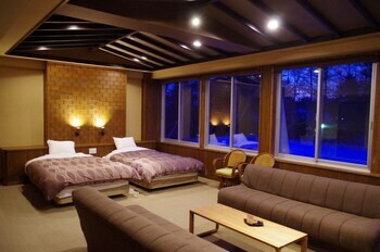 Kusatsu Skyland Hotel