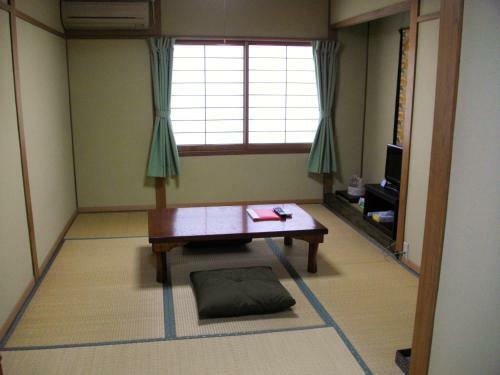Nishikiro