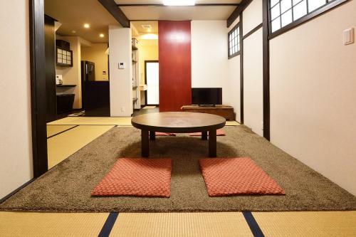 Hostal Karaku Inn