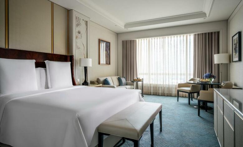 Four Seasons Hotel Macao, Cotai Strip