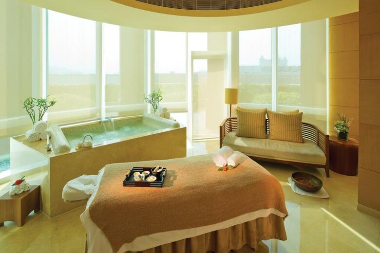 Four Seasons Hotel Macao, Cotai Strip