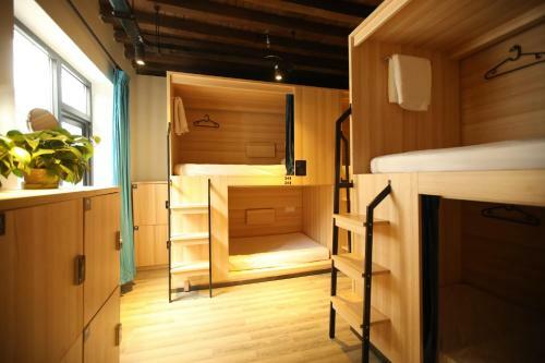 Albergue Desti Youth Park