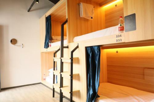 Albergue Desti Youth Park