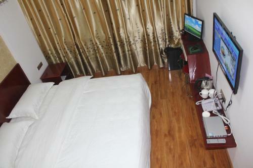 Posada Zhangjiajie Yijiaqin Hotel