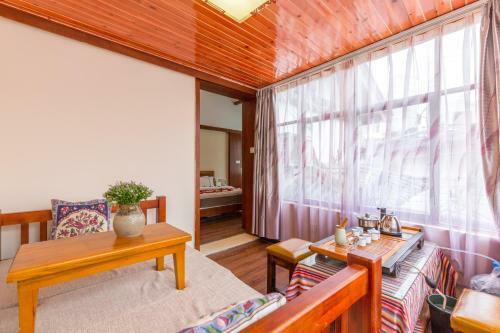 Posada Lijiang Rongyi Homestay