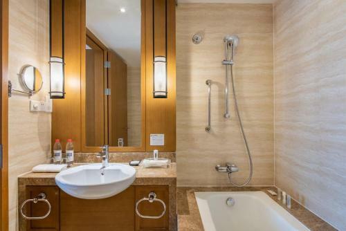 Hotel Holiday Inn Changbaishan Suites