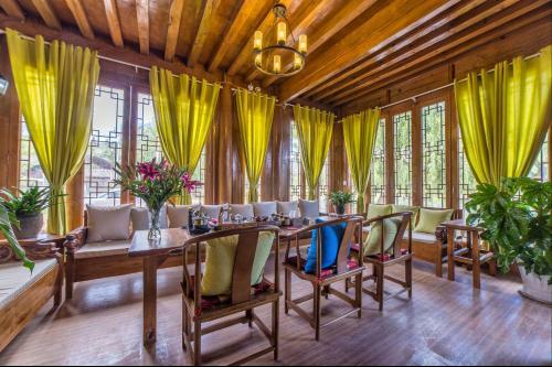 Hostal Lijiang Lake House