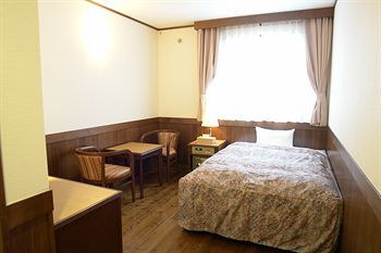 Hotel Rakuchin