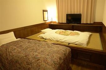Hotel Rakuchin