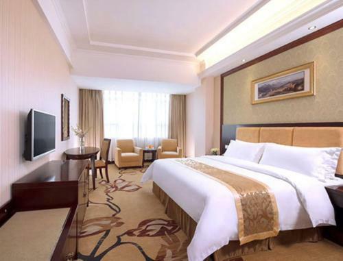 Vienna Hotel Dongguan Changping Avenue